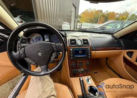 2005 Maserati Quattroporte M139 из США, поврежденный, VIN ZAMCE39A450018466